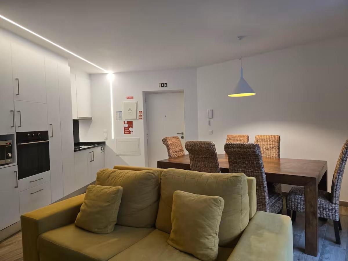 Iconik Design Apartments Aveiro Bagian luar foto